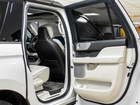 Lincoln Navigator 3.5i 4WD Black Label