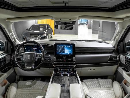 Lincoln Navigator 3.5i 4WD Black Label