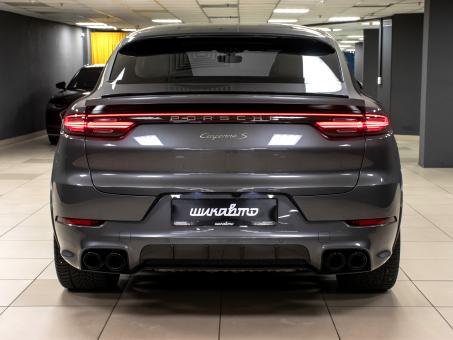 Porsche Cayenne S Coupe