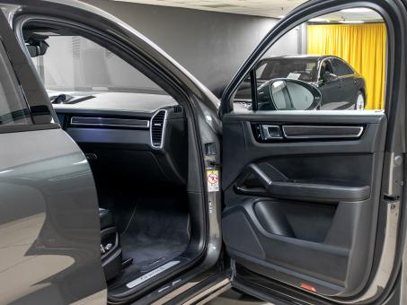 Porsche Cayenne S Coupe