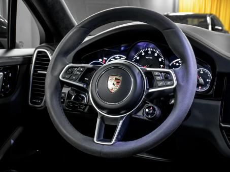 Porsche Cayenne S Coupe