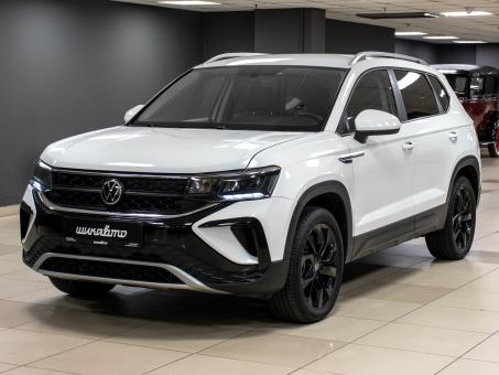 Volkswagen Taos 1.5i 4Motion