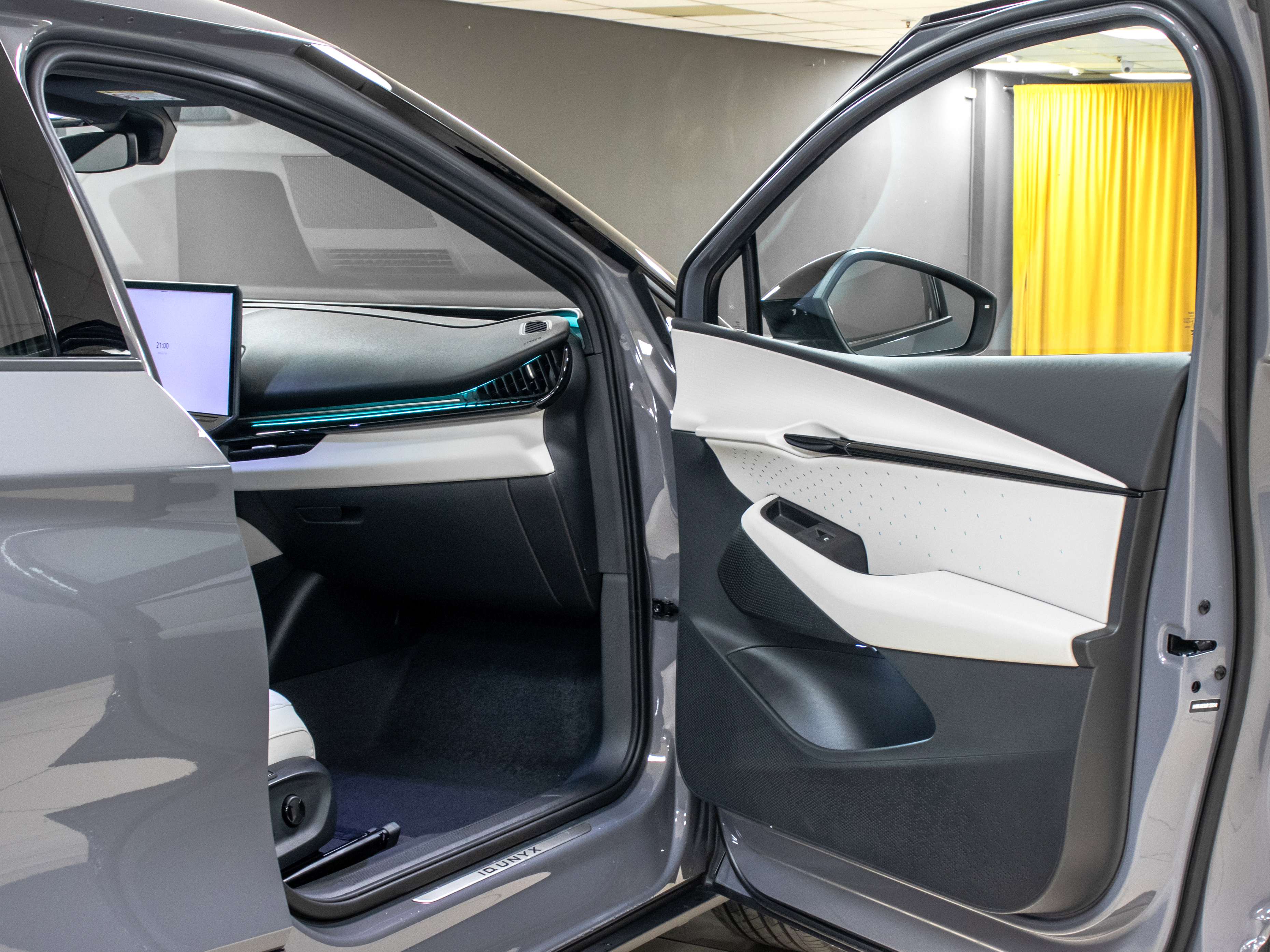 Volkswagen ID.UNYX Max 4WD