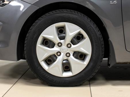 Hyundai Solaris 1.6i