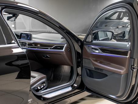 BMW 7 series 745Le xDrive