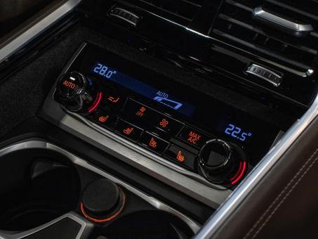 BMW 7 series 745Le xDrive