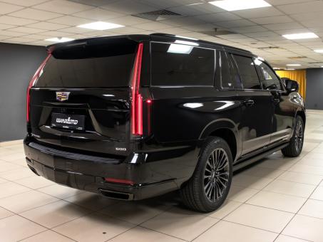 Cadillac Escalade ESV 6.2L Sport Platinum