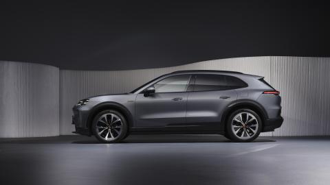 Porsche Cayenne Electric