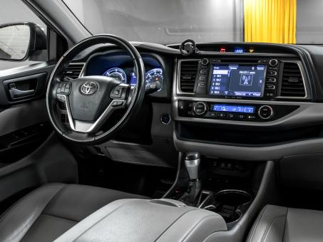 Toyota Highlander 3.5L Hybrid XLE