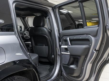 Land Rover Defender X-Dynamic Se