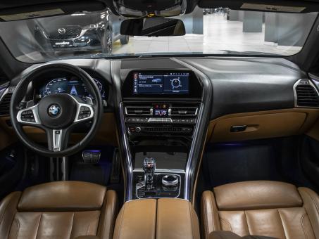 BMW 8 series M850i xDrive