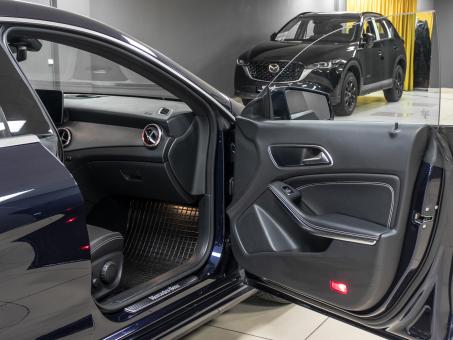 Mercedes-Benz CLA 180 D