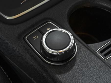 Mercedes-Benz CLA 180 D