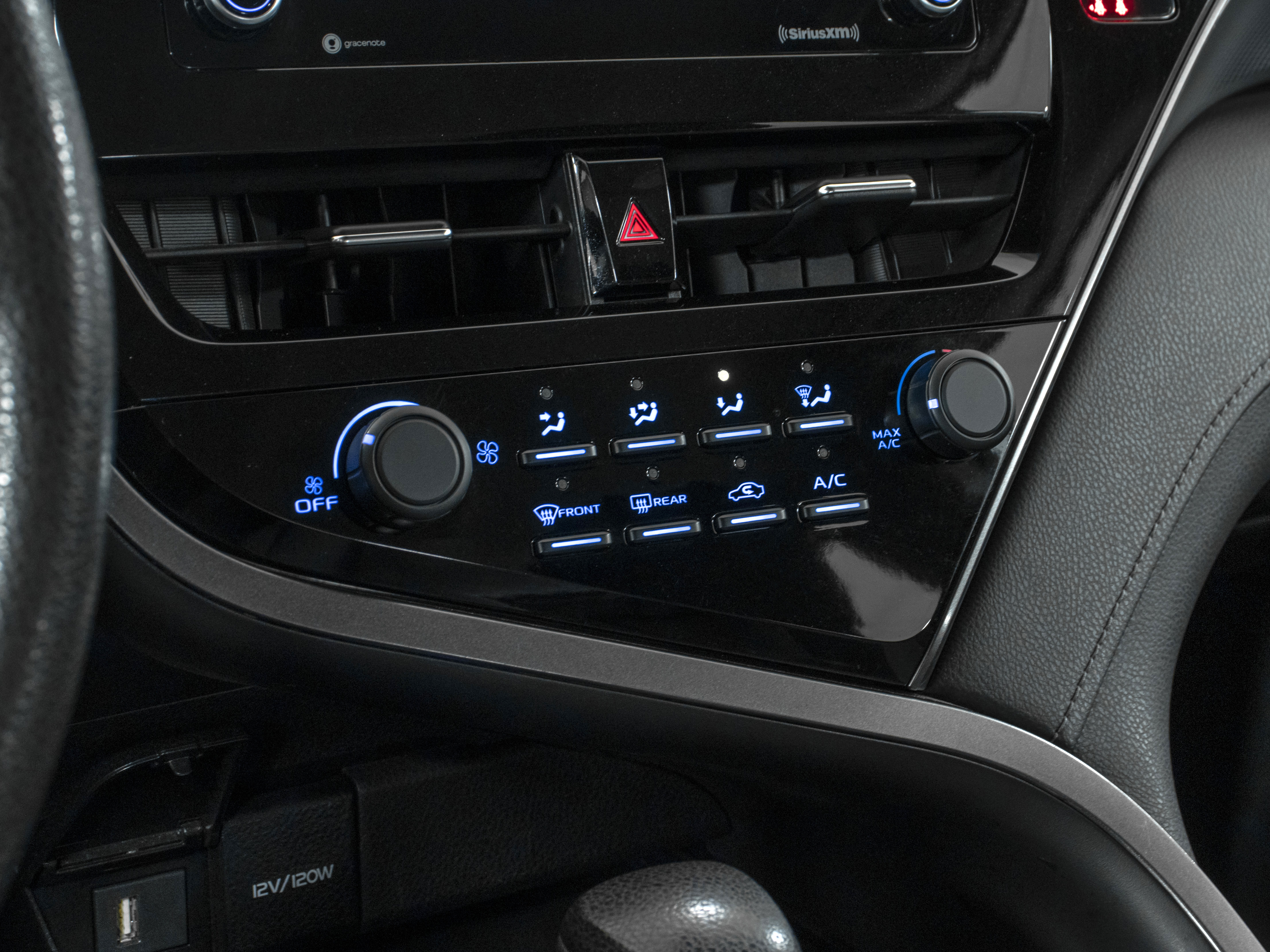 Toyota Camry 2.5i LE