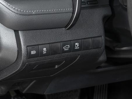 Toyota Camry 2.5i LE