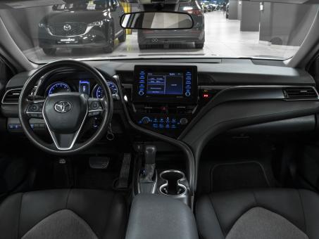 Toyota Camry 2.5i LE