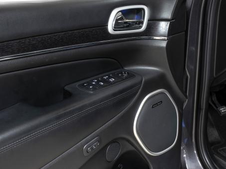 Jeep Grand Cherokee Summit 