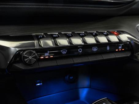 Peugeot 5008 GT Line 1.2i