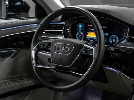 Audi A8 L 60TFSI 