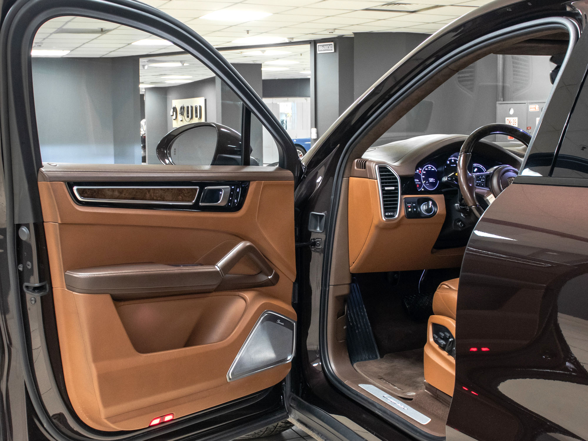 Porsche Cayenne Coupe E-Hybrid