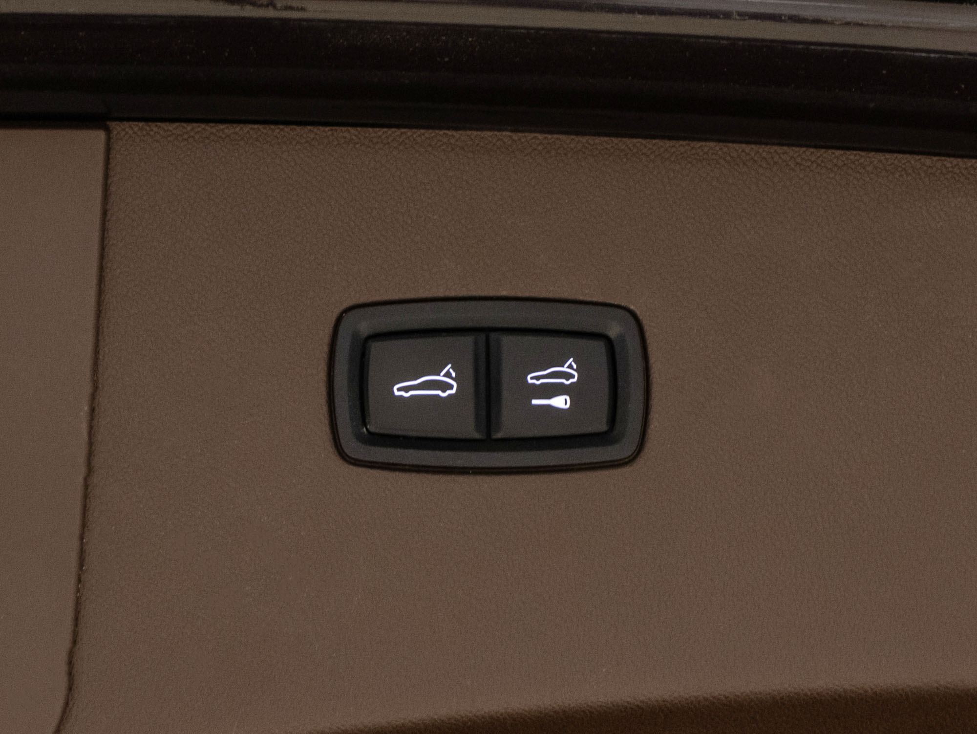 Porsche Cayenne Coupe E-Hybrid