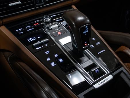 Porsche Cayenne Coupe E-Hybrid