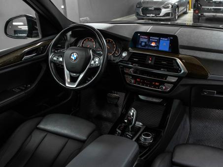 BMW X3 xDrive30I