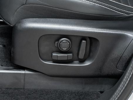 Land Rover Discovery R-Dynamic S