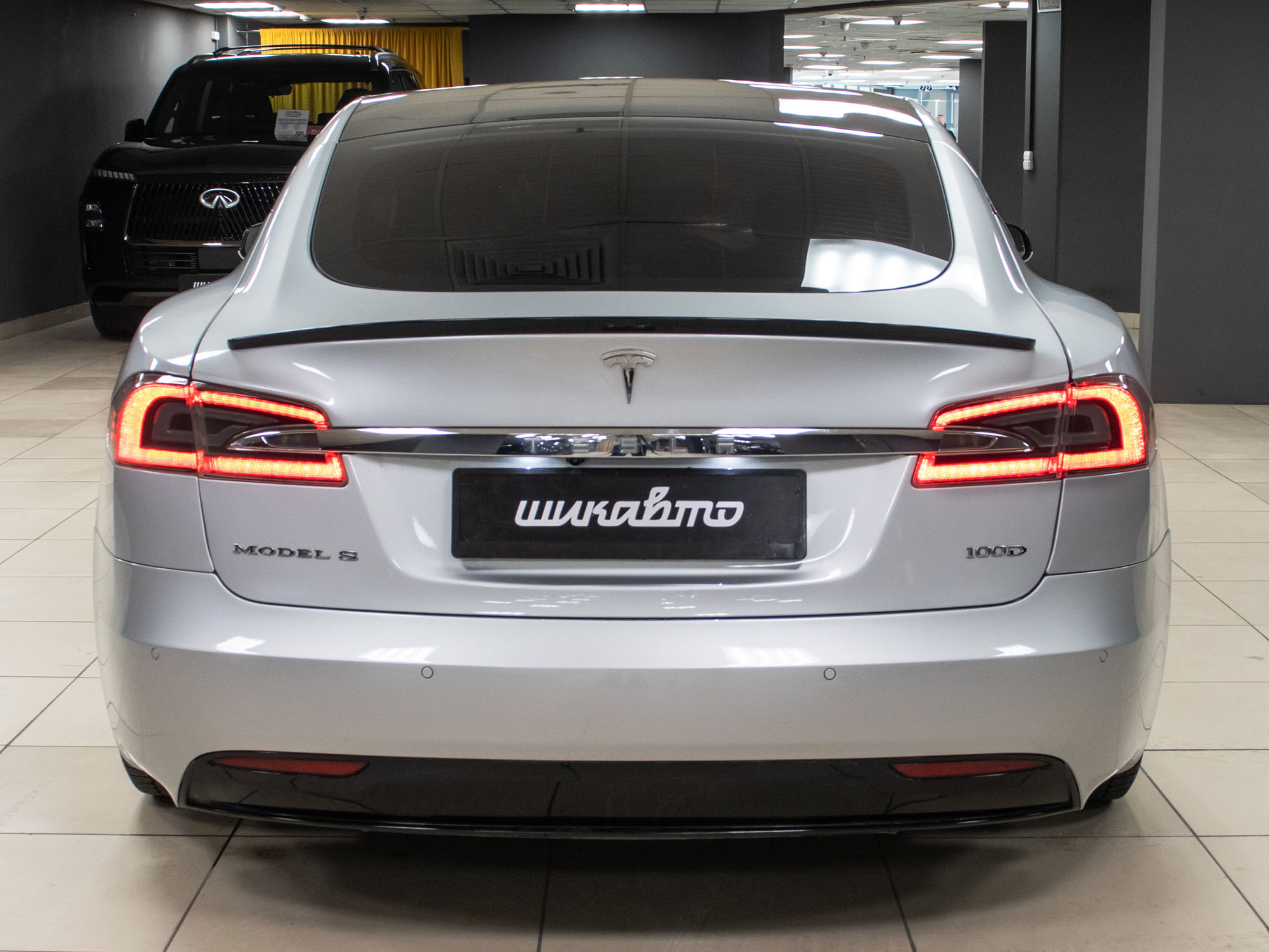 Tesla Model S 100D