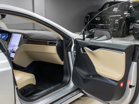 Tesla Model S 100D