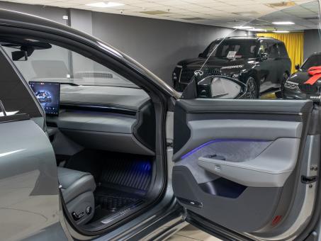 Zeekr 001 100kWh You