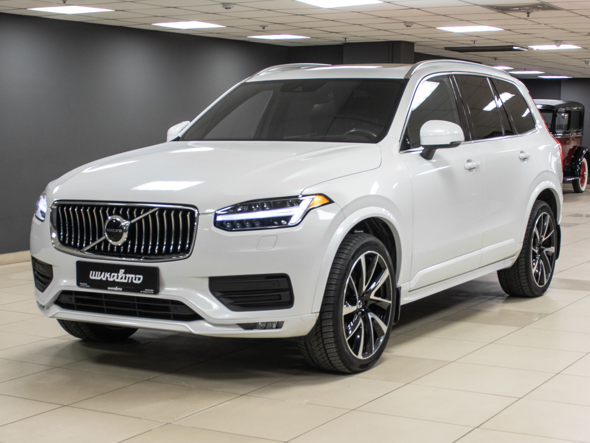 Volvo XC90 T6