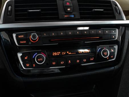 BMW 3 series 330i xDrive