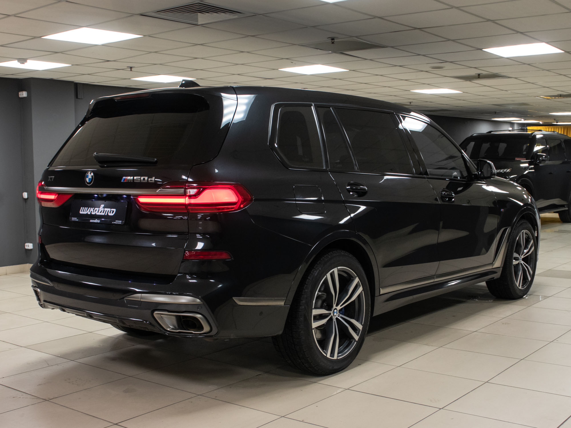 BMW X7 M50D