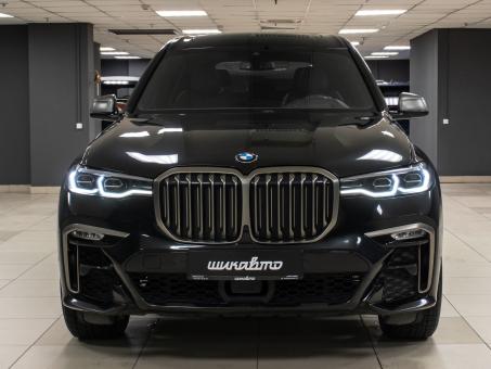BMW X7 M50D