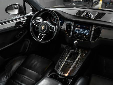 Porsche Macan Turbo
