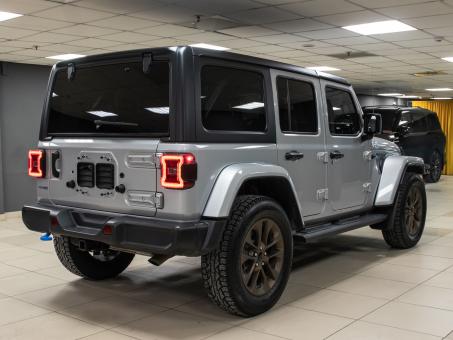 Jeep Wrangler Sahara 4XE Plug-in Hybrid