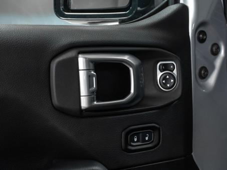 Jeep Wrangler Sahara 4XE Plug-in Hybrid