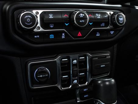 Jeep Wrangler Sahara 4XE Plug-in Hybrid