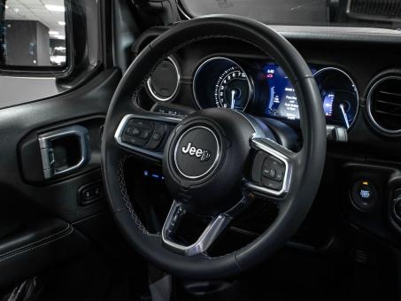 Jeep Wrangler Sahara 4XE Plug-in Hybrid