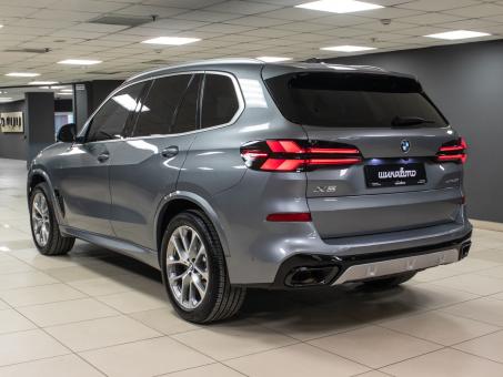 BMW X5 sDrive40i