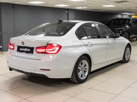 BMW 3 series 318i