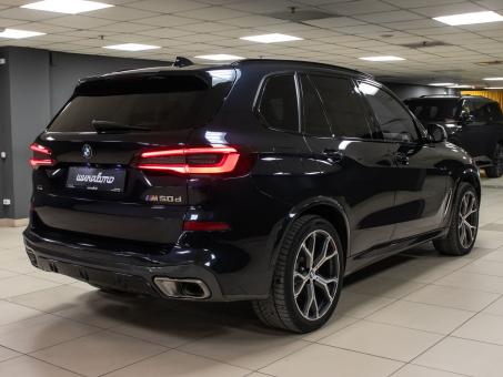 BMW X5 M50d