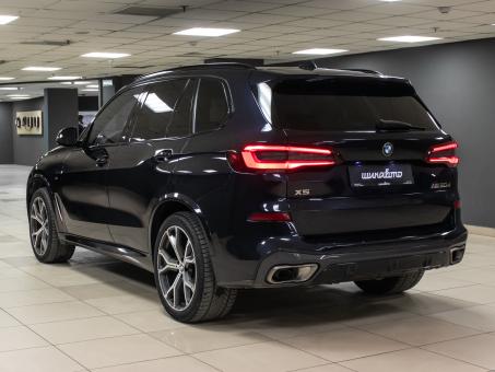 BMW X5 M50d