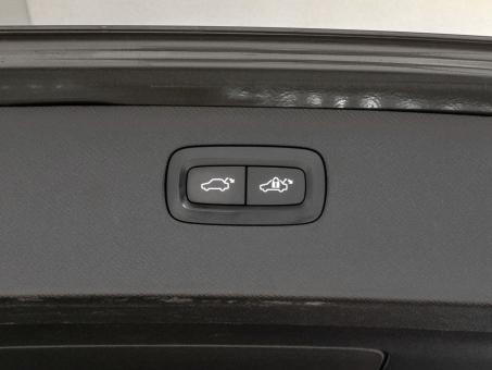 Volvo XC90 T5 Momentum