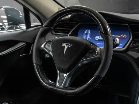 Tesla Model S P85
