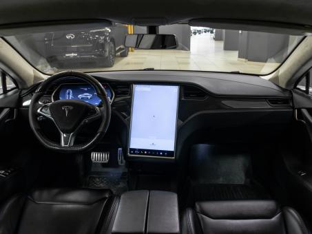 Tesla Model S P85