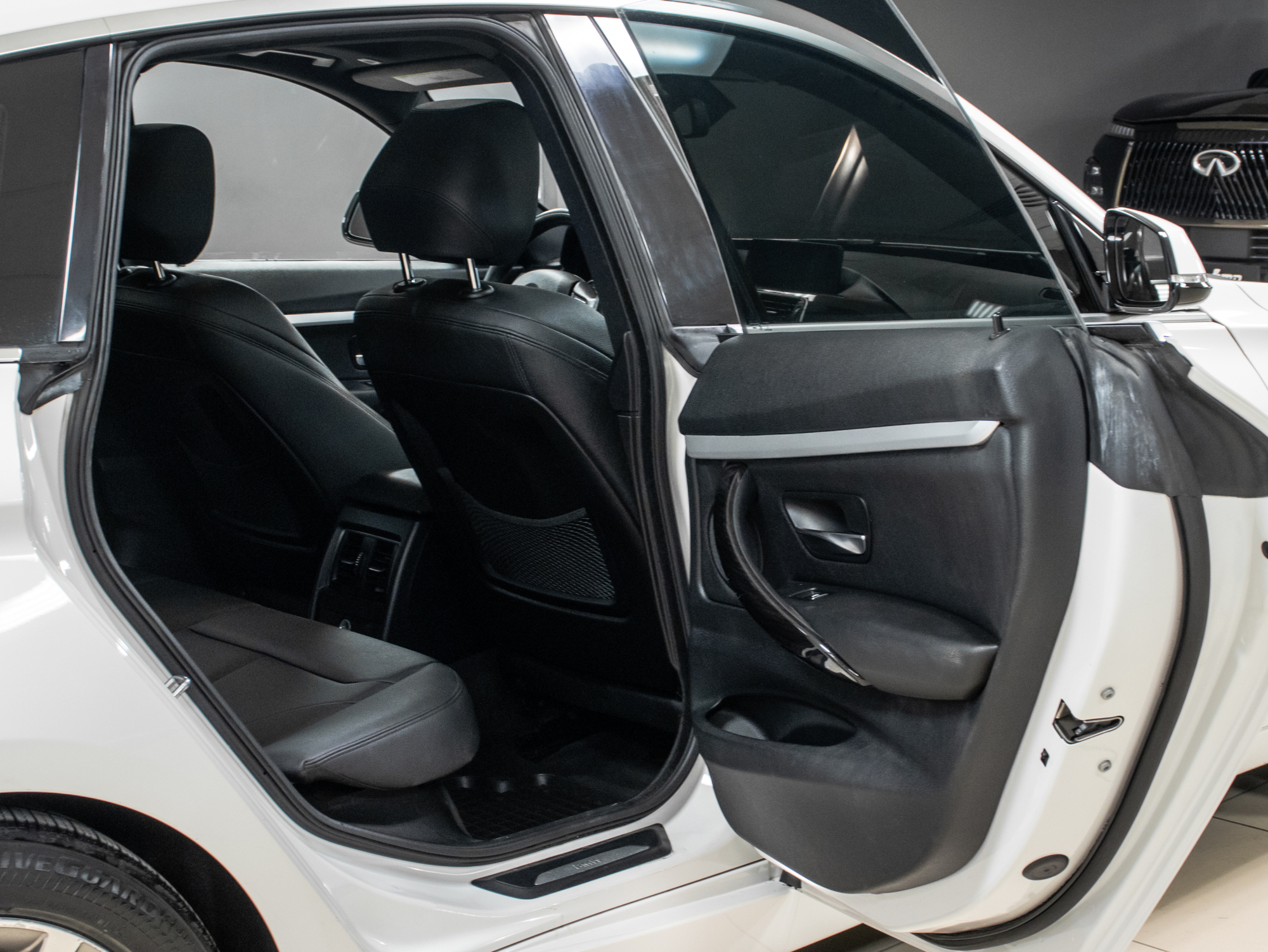 BMW 3 series 330i GT xDrive