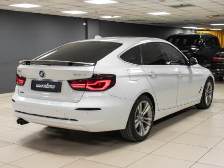 BMW 3 series 330i GT xDrive