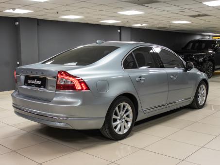 Volvo S80 D2